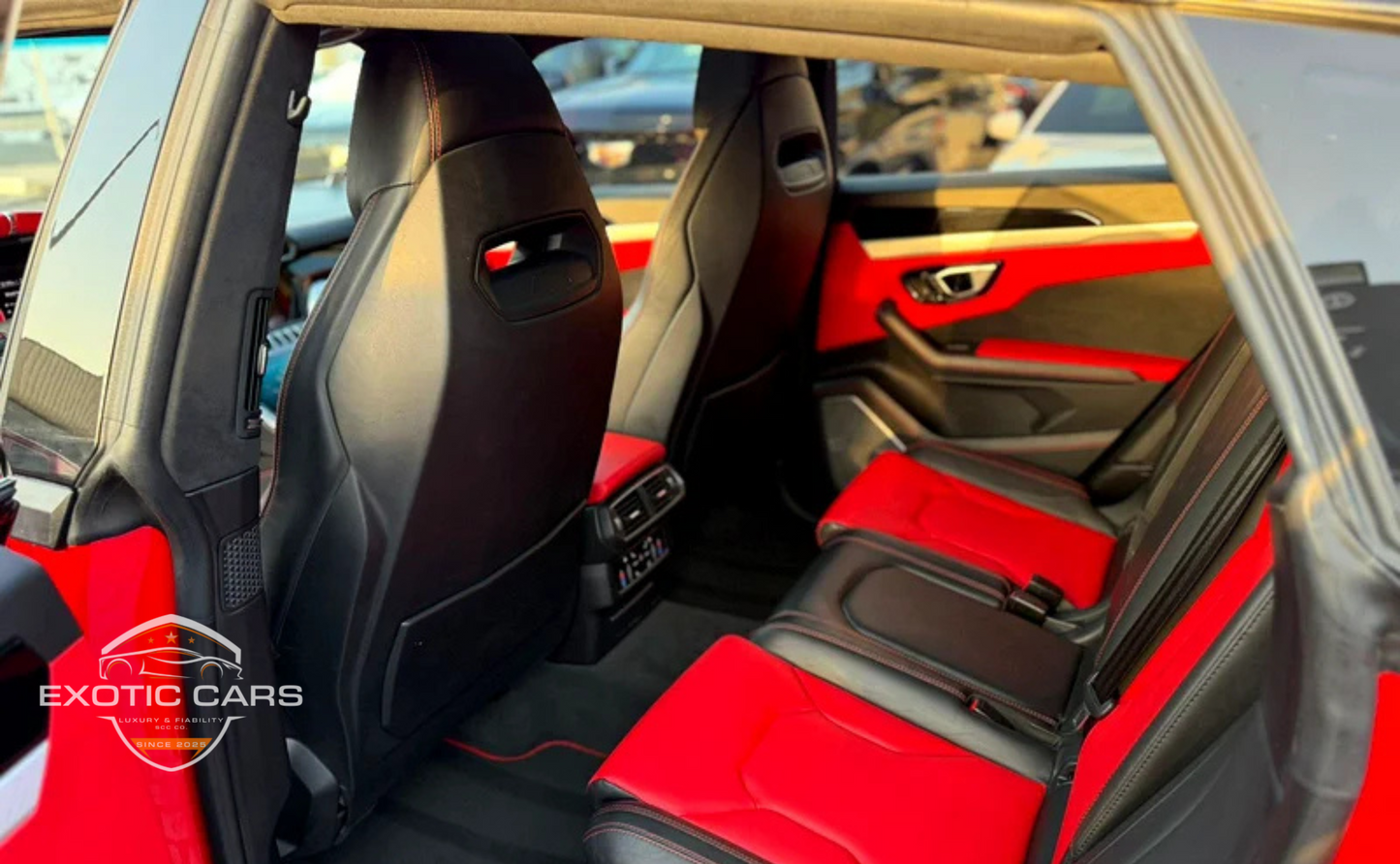 Lamborghini Urus 2021