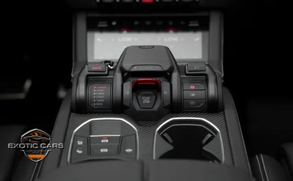 Lamborghini Urus 2025