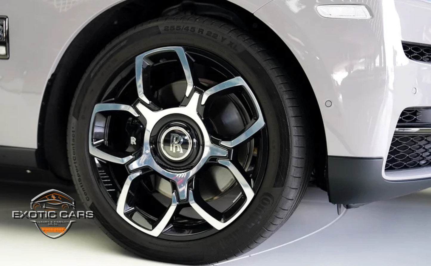 Rolls-Royce Cullinan Black Badge 2024