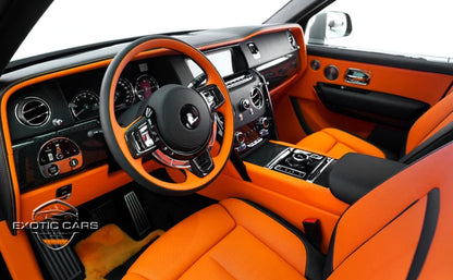 Rolls-Royce Cullinan Black Badge 2024