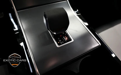 Land Rover Range Rover Velar 2024