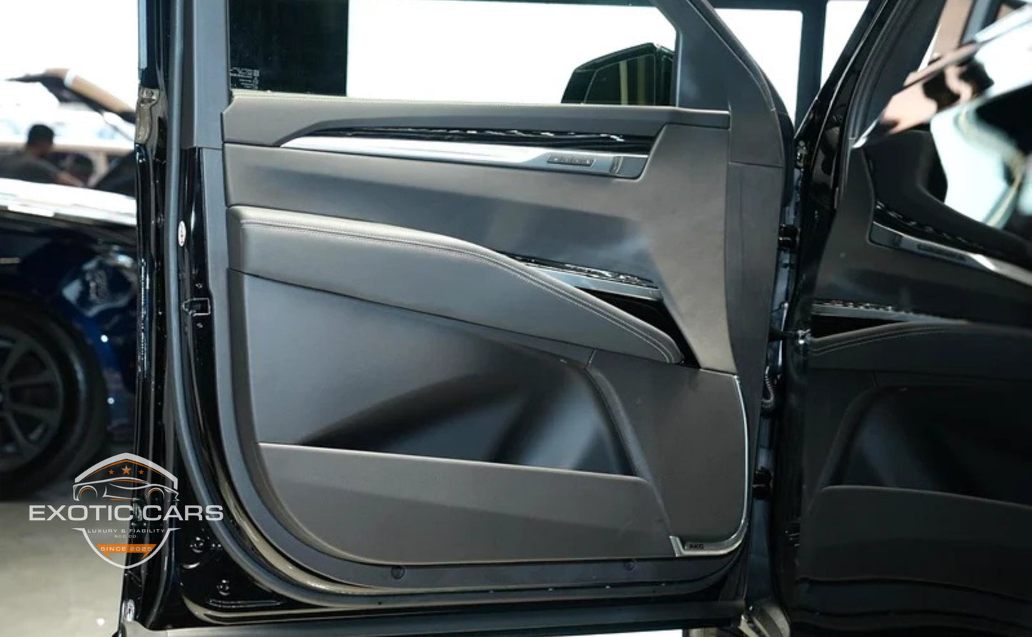 Cadillac Escalade ESV 2025