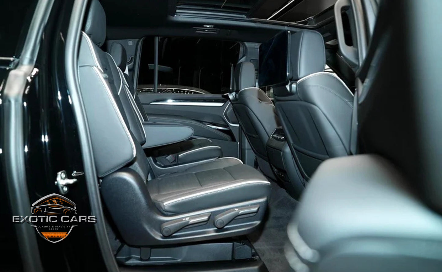 Cadillac Escalade ESV 2025