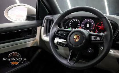 Porsche Cayenne Coupe 2025