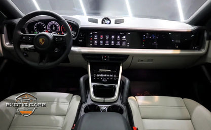 Porsche Cayenne Coupe 2025