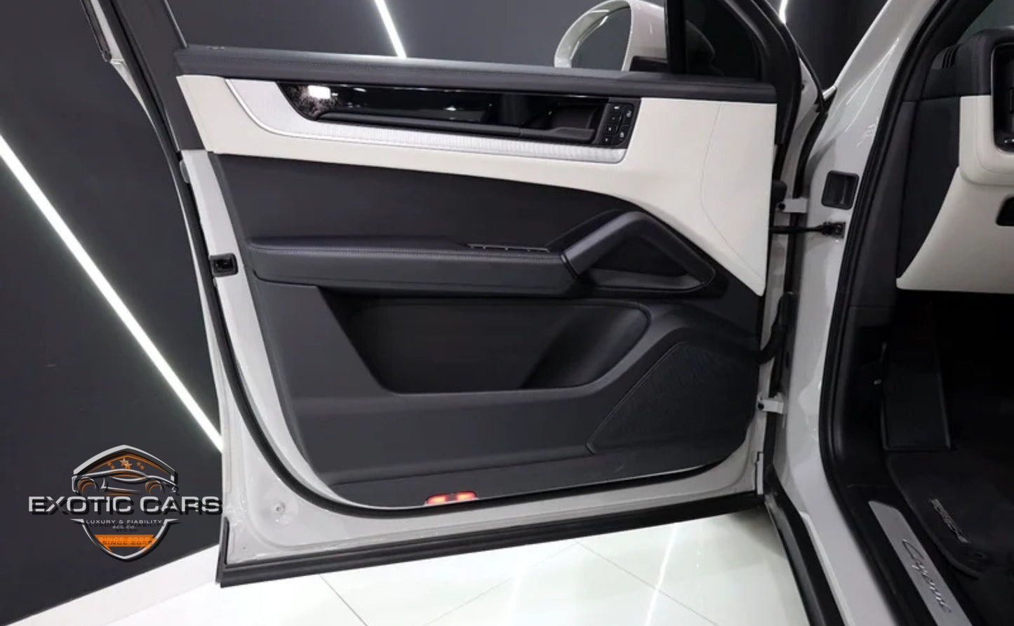 Porsche Cayenne Coupe 2025