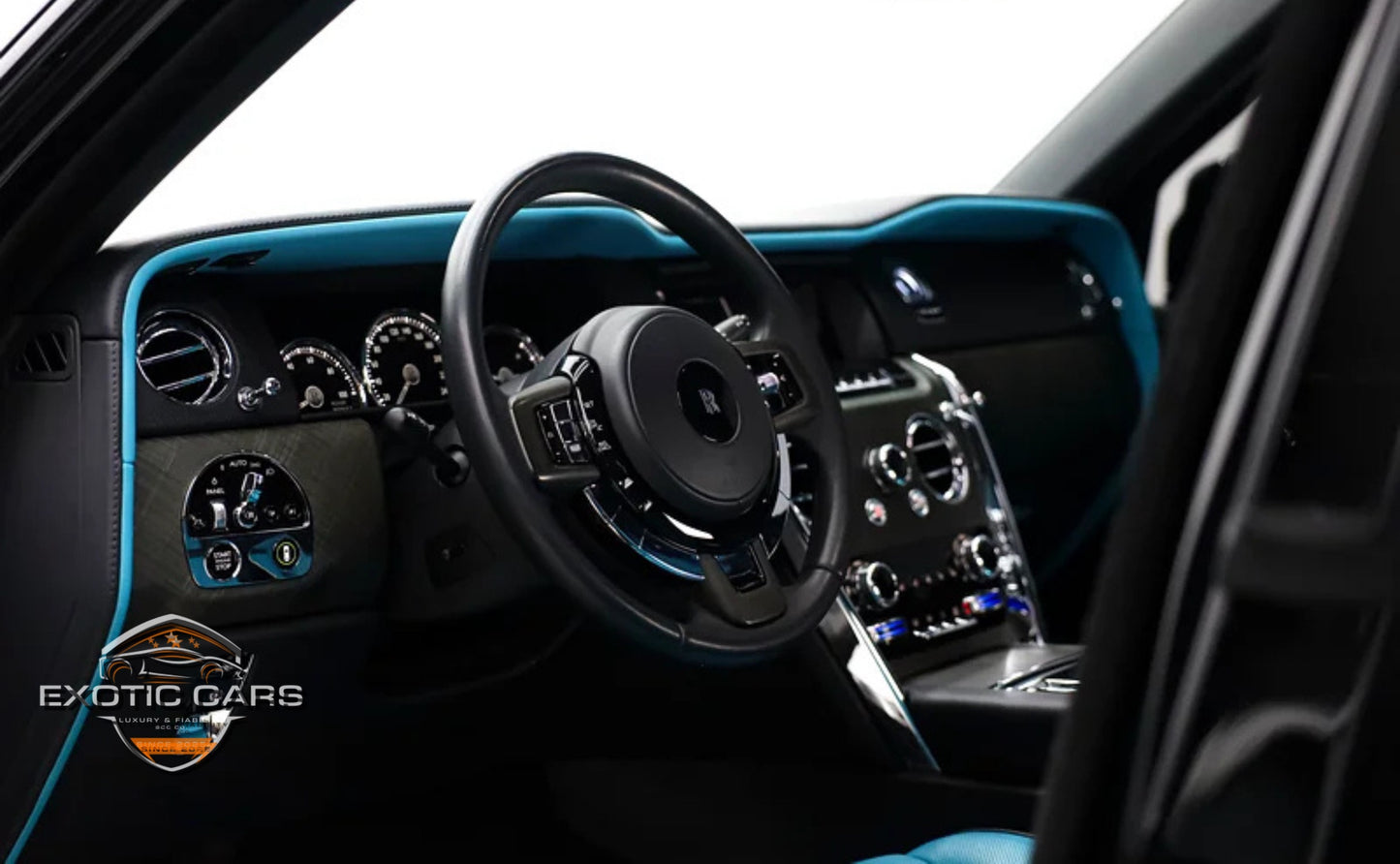 Rolls Royce Cullinan 2021