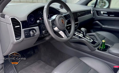 Porsche Cayenne 2022